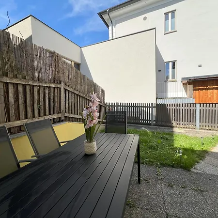 Theresa By Landluft Lägenhet *